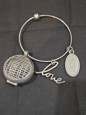 Yankee Candle Silver Tone 'Love' Charm Bracelet with Diffuser Locket